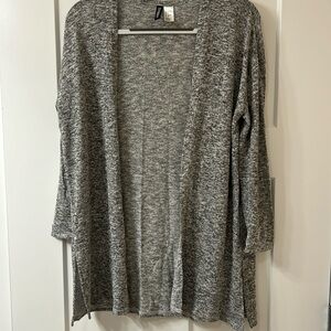 Women’s lightweight tweed cardigan.